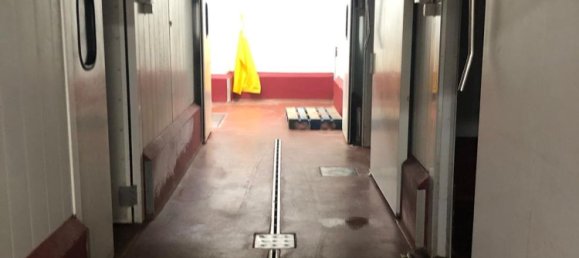 990m² Warehouse in Camargo, Spain No. 149850 5