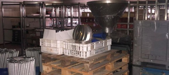 990m² Warehouse in Camargo, Spain No. 149850 24