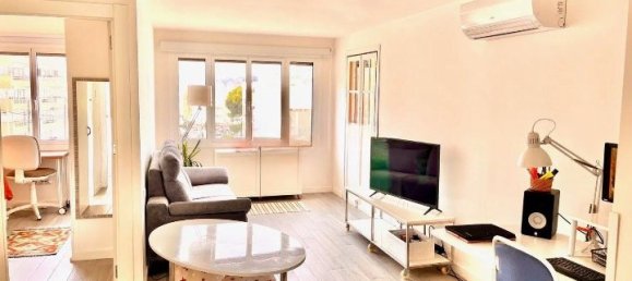 Apartamento de 2 dormitorios en Santa Ponsa, Spain No. 16249 2