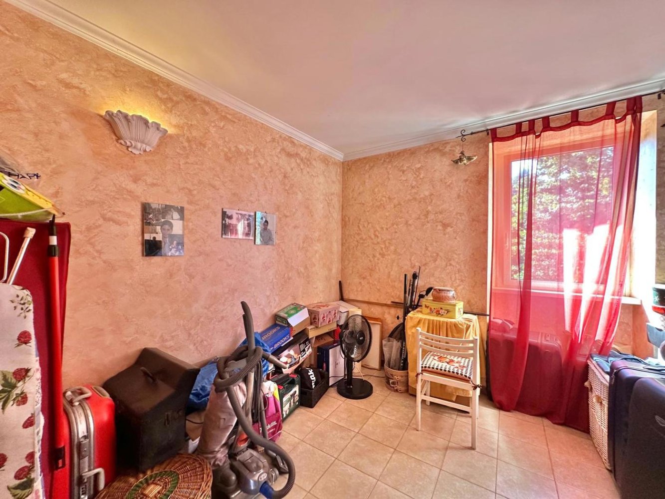 6 bedrooms Villa in Velletri, Italy No. 269148