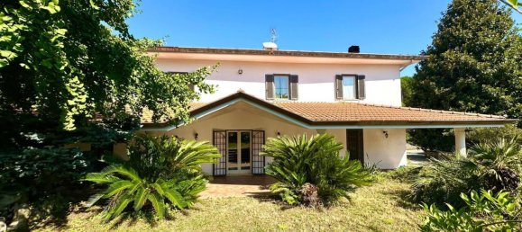 6 bedrooms Villa in Velletri, Italy No. 269148 2