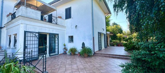 6 bedrooms Villa in Velletri, Italy No. 269148 7