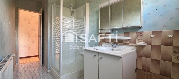 2 bedrooms House in Canteleu, France No. 357239 7