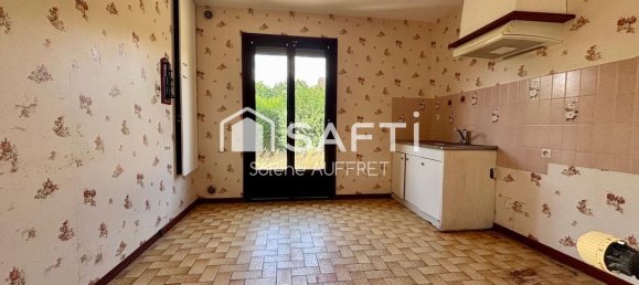 2 bedrooms House in Canteleu, France No. 357239 3