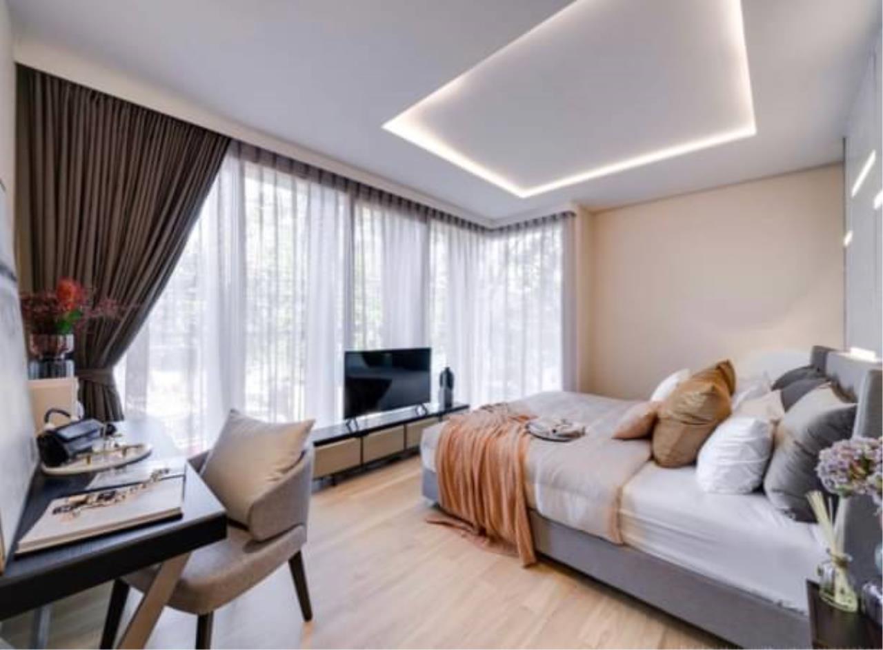 Кондоминиум  с 2 спальнями в Ваттхана, Таиланд № 57898