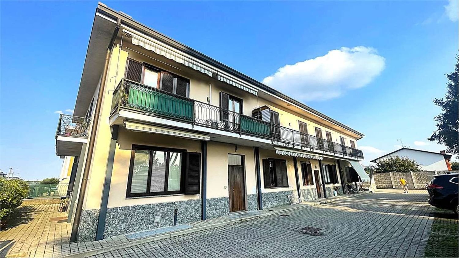 3-salle Appartement à Rovellasca, Italy No. 282456