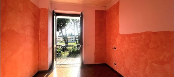 3-salle Appartement à Rovellasca, Italy No. 282456 6