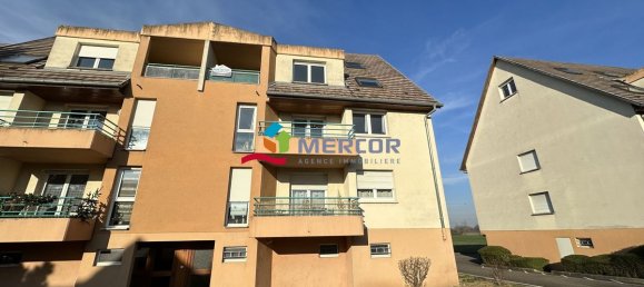 Apartamento de 4 dormitorios en Holtzheim, France No. 70205 17
