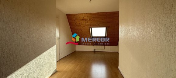 Apartamento de 4 dormitorios en Holtzheim, France No. 70205 12