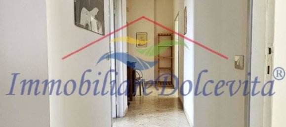 2 bedrooms Apartment in Florence, Italy No. 274539 9