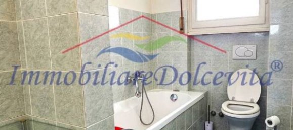 2 bedrooms Apartment in Florence, Italy No. 274539 10