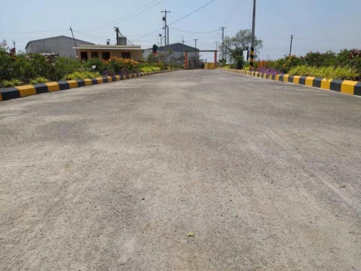 Земельный участок в Хайдарабад, Индия № 33837