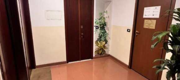 Propiedad comercial de 5 habitaciónes en Milan, Italy No. 324270 4