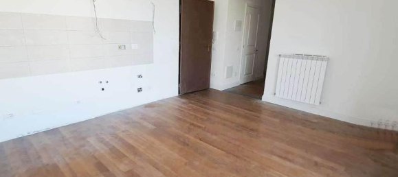 4 rooms Apartment in Florence, Italy No. 38696 14