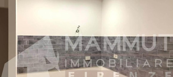 4 rooms Apartment in Florence, Italy No. 38696 3