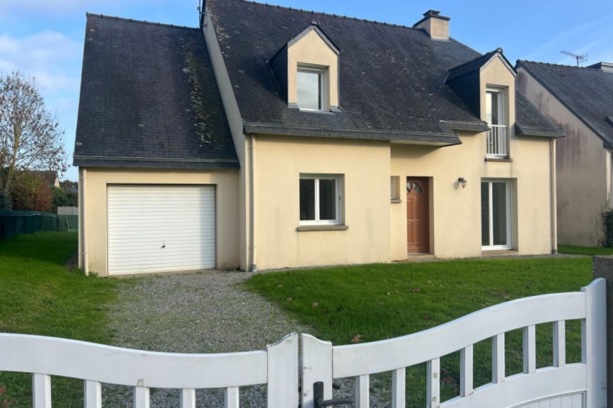 4 bedrooms House in Morbihan, France No. 38082