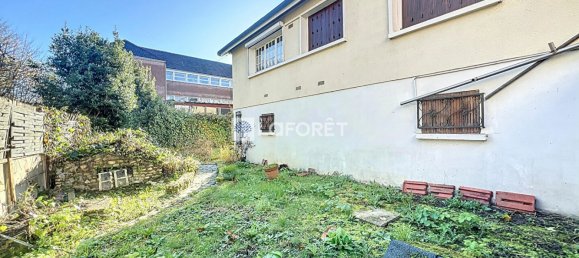 2 bedrooms House in Saint-Cyr-l'Ecole, France No. 169139 7