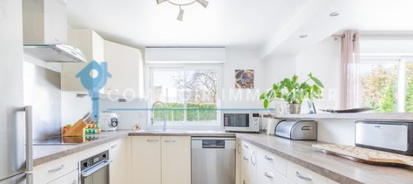 4 bedrooms House in Morangis, France No. 164150 4