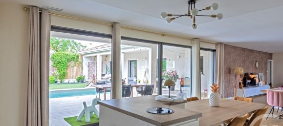 3 bedrooms Villa in Albi, France No. 279813 6