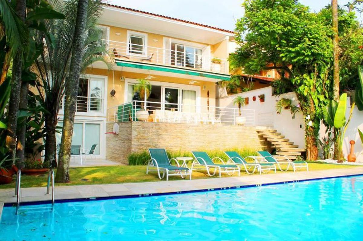 4 bedrooms House in Sao Paulo, Brazil No. 467273