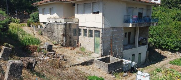 4 bedrooms House in Vila Real, Portugal No. 21590 28