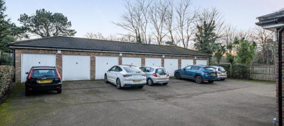 2 bedrooms Apartment in Beckenham, United Kingdom No. 14428 8