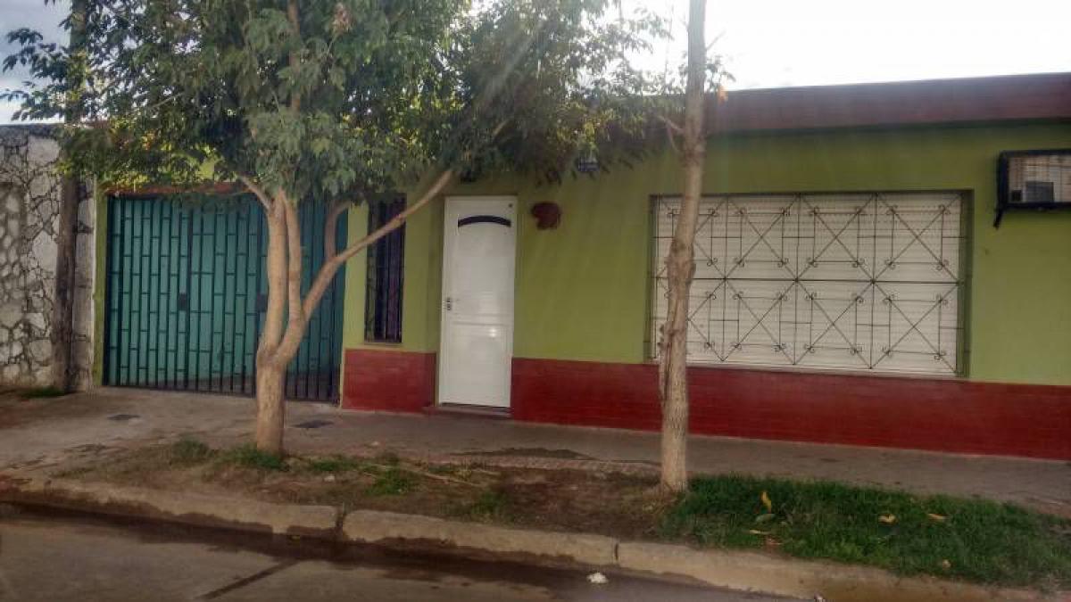 3 bedrooms House in Santa Fe, Argentina No. 10136