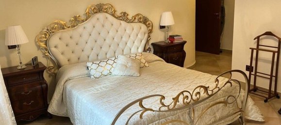 5-Zimmer Wohnung in Latina, Italy, Nr. 199983 9