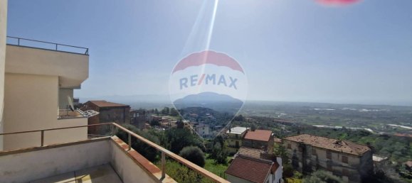 Apartamento de 2 dormitorios en Minturno, Italy No. 34055 24