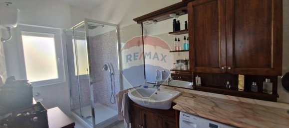 Apartamento de 2 dormitorios en Minturno, Italy No. 34055 16