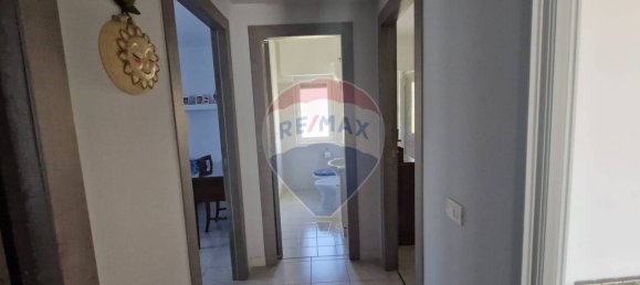 Apartamento de 2 dormitorios en Minturno, Italy No. 34055 8