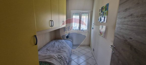 Apartamento de 2 dormitorios en Minturno, Italy No. 34055 18