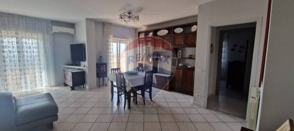 Apartamento de 2 dormitorios en Minturno, Italy No. 34055 5