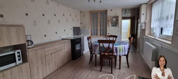 Casa de 2 dormitorios en La Neuville-Roy, France No. 213264 3