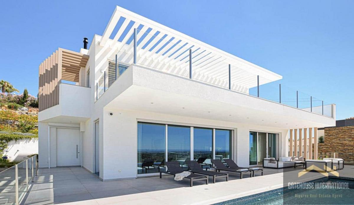 3 bedrooms Villa in Faro, Portugal No. 7833