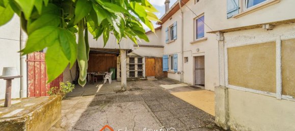 Moradia em banda T5 em Piblange, France N.º 53171 2