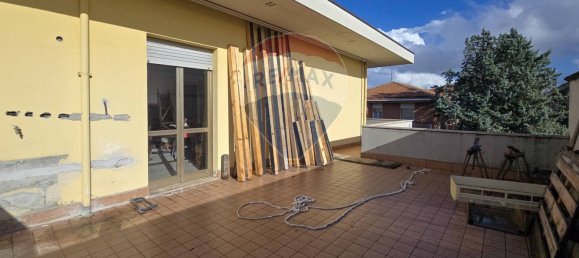 4 bedrooms Apartment in Pescara, Italy No. 33789 31