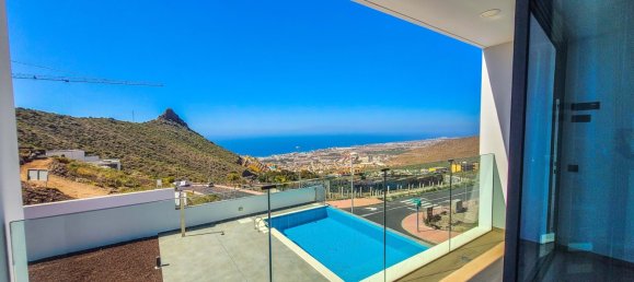 4 bedrooms House in Adeje, Spain No. 92727 8