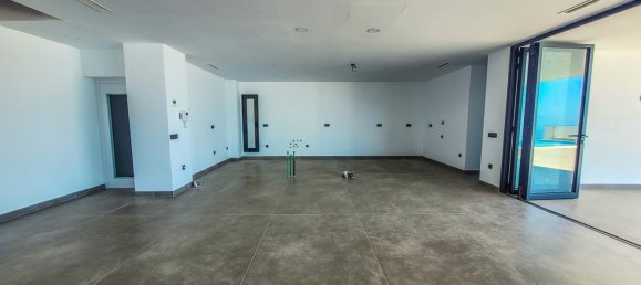 4 bedrooms House in Adeje, Spain No. 92727 15