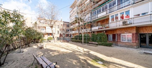 2 bedrooms Apartment in Madrid, Spain No. 140630 28