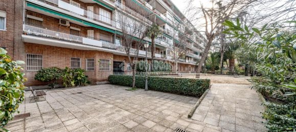 2 bedrooms Apartment in Madrid, Spain No. 140630 27