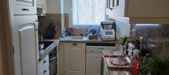 2 bedrooms Apartment in Taverny, France No. 301117 2