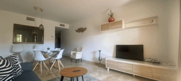 Apartamento de 2 dormitorios en La Duquesa, Spain No. 133652 2