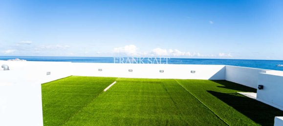 3 bedrooms Penthouse in Sliema, Malta No. 7717 4