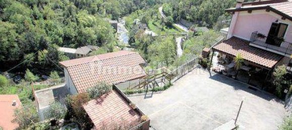 5 rooms Villa in Avegno, Italy No. 131825 16
