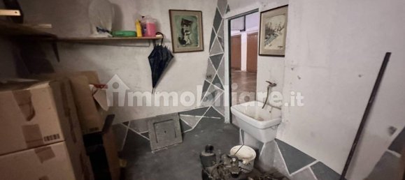 2 bedrooms Apartment in Malnate, Italy No. 86590 18