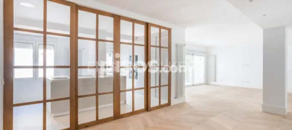 3 bedrooms Apartment in Madrid, Spain No. 151351 34