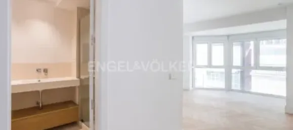 3 bedrooms Apartment in Madrid, Spain No. 151351 26