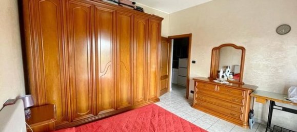 Apartamento de 3 habitaciónes en Bra, Italy No. 15811 12
