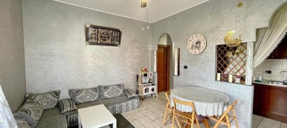 Apartamento de 3 habitaciónes en Bra, Italy No. 15811 3